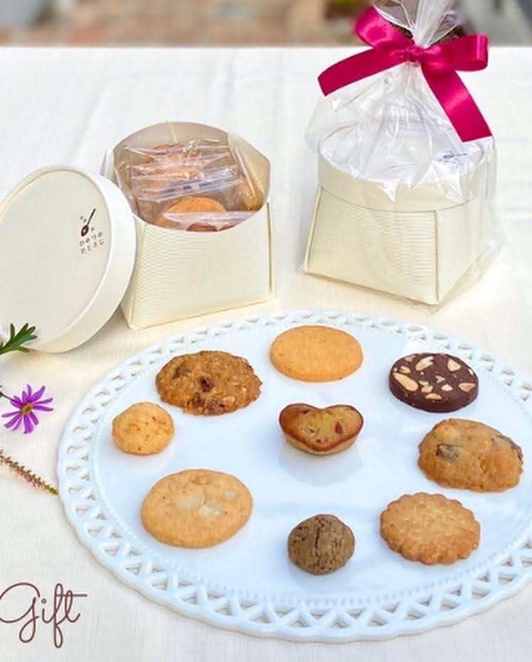 コフレ箱（10個入）￥2,500